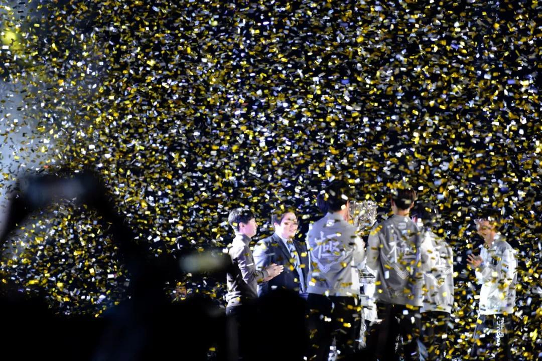 【战报】重庆QGhappy3比1战胜MTG，豪取八连胜，成功晋级季后赛败者组！